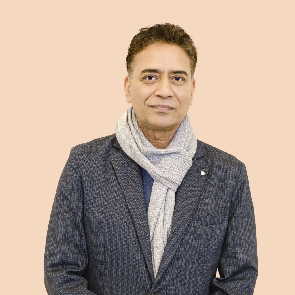 Prof. Rajendra Adhikari – ZH-Spinoff