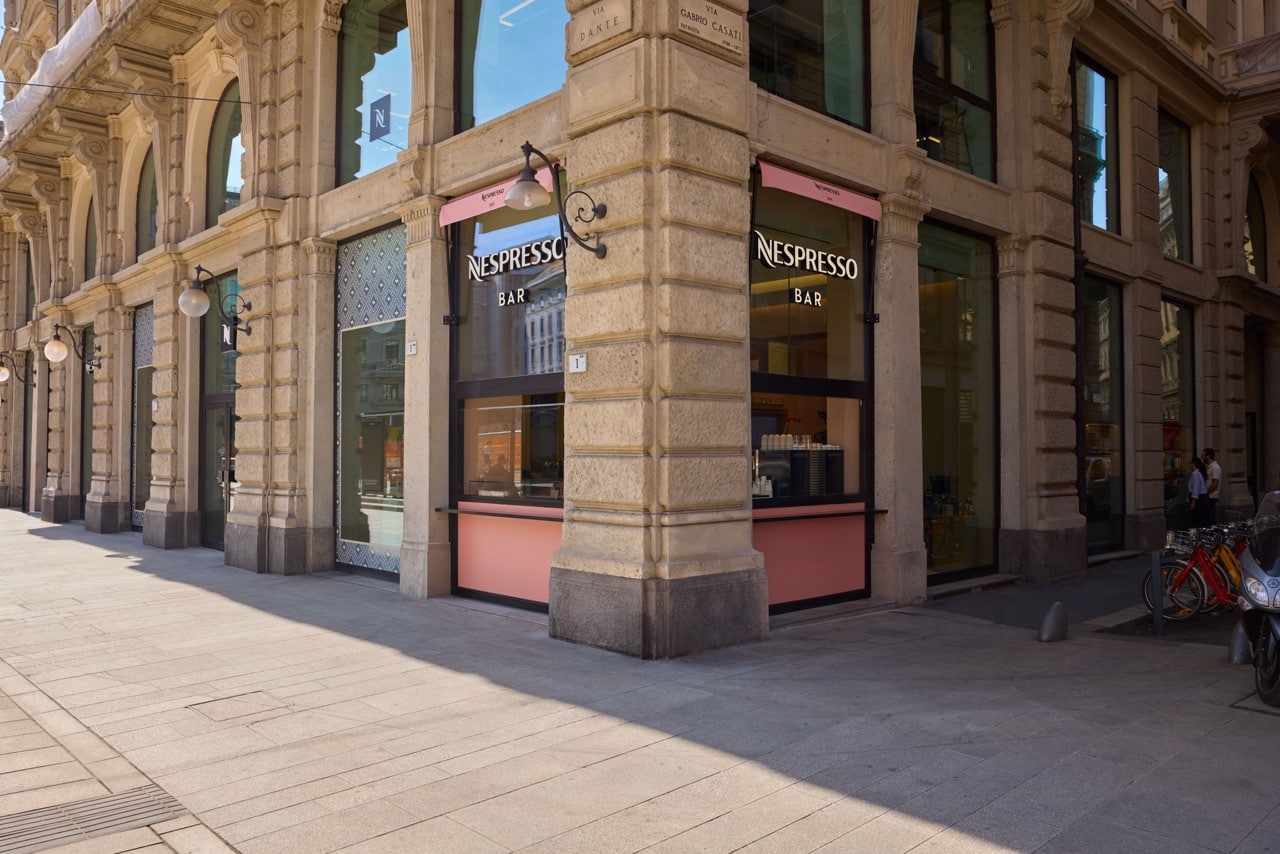 Progettazione degli impianti meccanici, elettrici e speciali del flagship store Nespresso in piazza Cordusio a Milano.